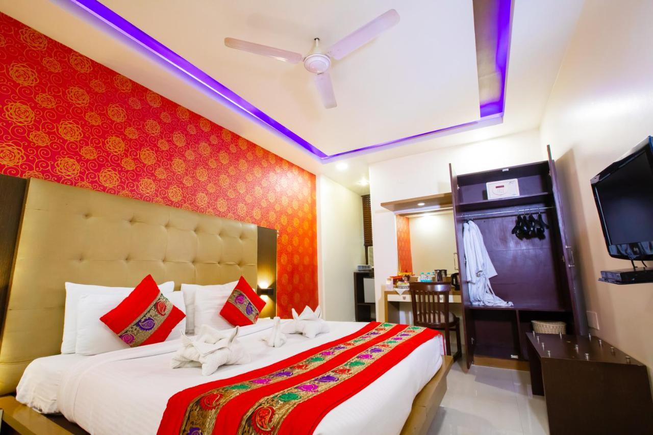 Hotel Surya International Delhi  Exterior foto