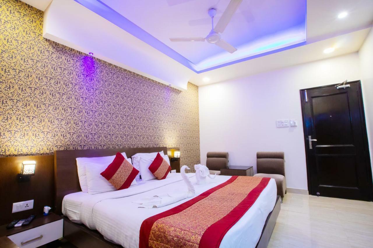 Hotel Surya International Delhi  Exterior foto